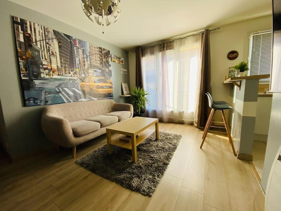 Appartement 2 Chambres Mantes-la-Ville エクステリア 写真