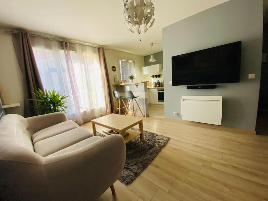 Appartement 2 Chambres Mantes-la-Ville エクステリア 写真
